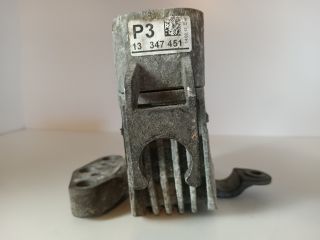 bontott OPEL ASTRA J Motor Tartó Bak Jobb