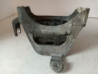 bontott OPEL ASTRA J Motor Tartó Bak Jobb