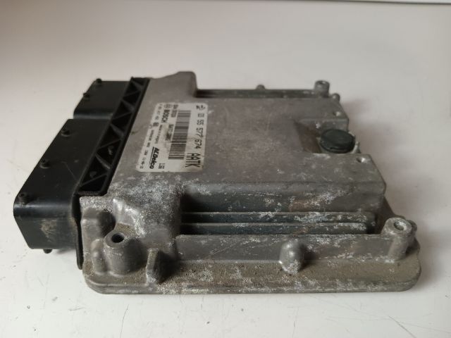 bontott OPEL ASTRA J Motorvezérlő