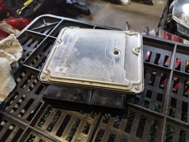 bontott OPEL ASTRA J Motorvezérlő