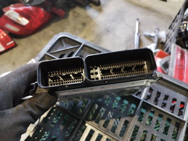 bontott OPEL ASTRA J Motorvezérlő