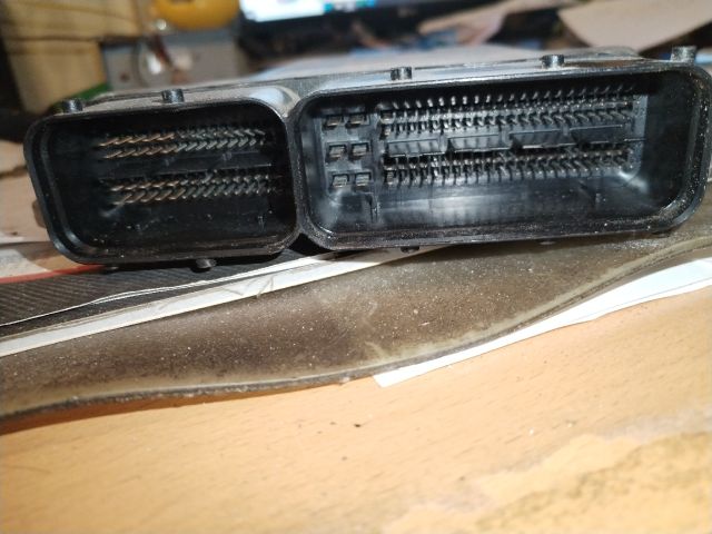 bontott OPEL ASTRA J Motorvezérlő