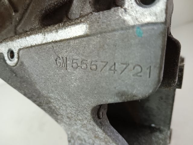 bontott OPEL ASTRA J Nagynyomású Szivattyú Bak