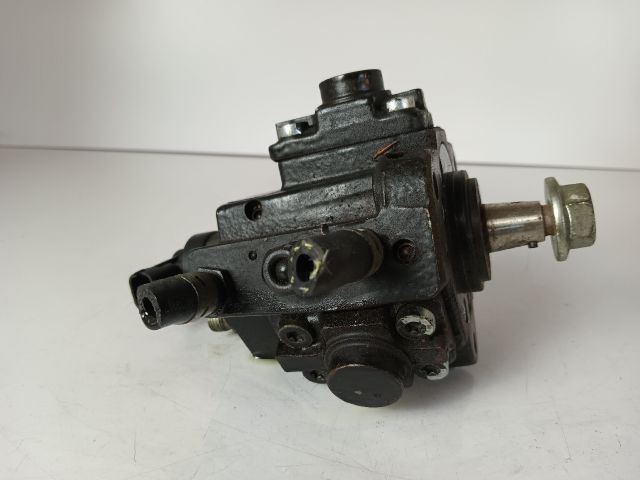 bontott OPEL ASTRA J Nagynyomású Szivattyú