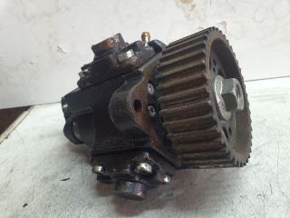 bontott OPEL ASTRA J Nagynyomású Szivattyú