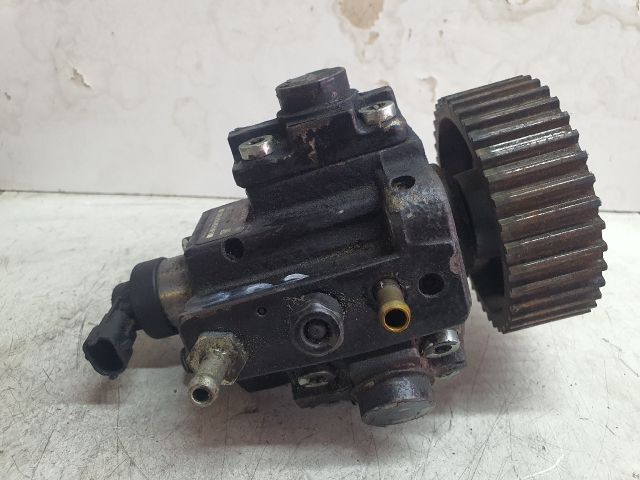 bontott OPEL ASTRA J Nagynyomású Szivattyú