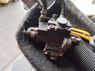 bontott OPEL ASTRA J Nagynyomású Szivattyú