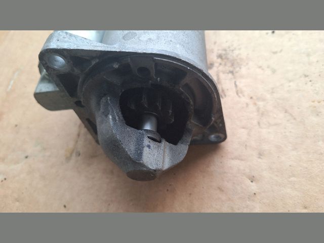 bontott OPEL ASTRA J Önindító