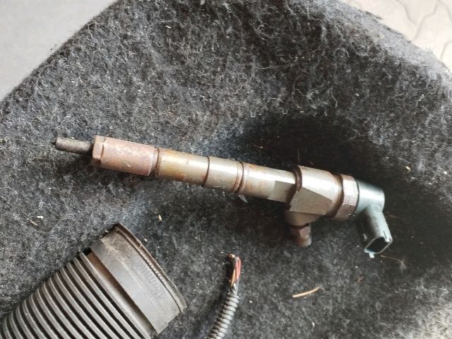 bontott OPEL ASTRA J Porlasztó (1 db)