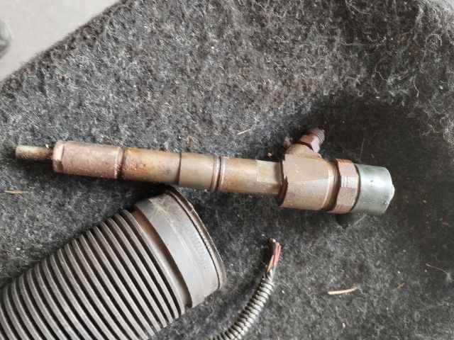 bontott OPEL ASTRA J Porlasztó (1 db)