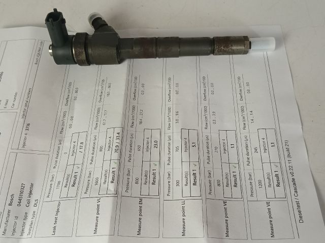 bontott OPEL ASTRA J Porlasztó (1 db)