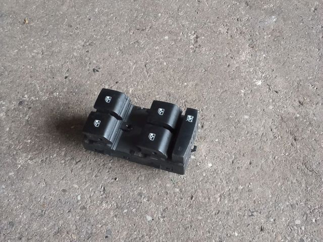 bontott OPEL ASTRA J Ablakemelő Kapcsoló Négyes / Kettes