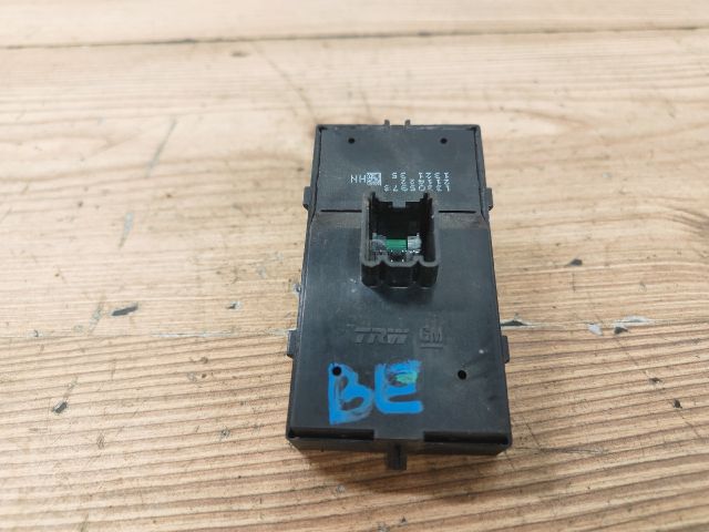 bontott OPEL ASTRA J Ablakemelő Kapcsoló Négyes / Kettes