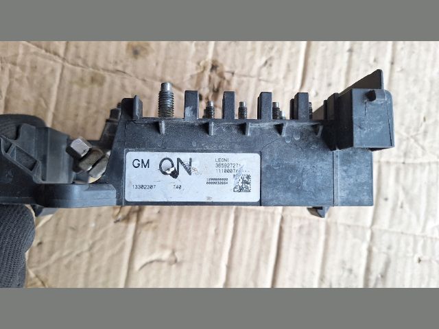 bontott OPEL ASTRA J Akkumulátor Saru Elektronikával