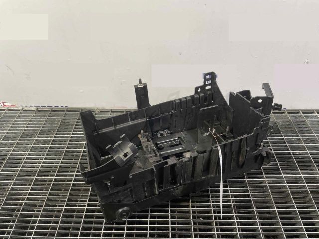 bontott OPEL ASTRA J Akkumulátor Tartó