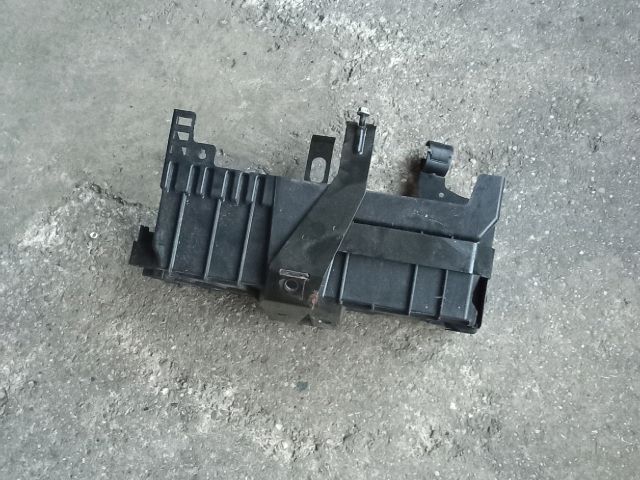 bontott OPEL ASTRA J Akkumulátor Tartó