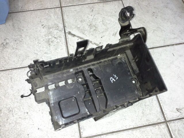 bontott OPEL ASTRA J Akkumulátor Tartó