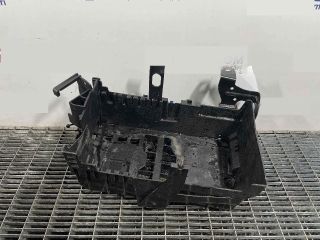 bontott OPEL ASTRA J Akkumulátor Tartó