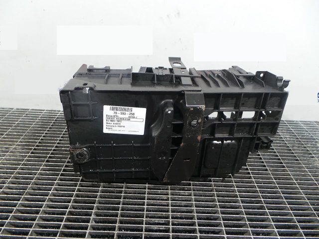 bontott OPEL ASTRA J Akkumulátor Tartó