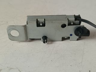 bontott OPEL ASTRA J Antenna Erősítő