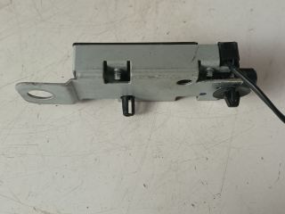 bontott OPEL ASTRA J Antenna Erősítő