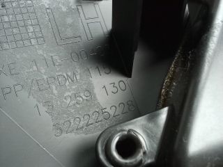 bontott OPEL ASTRA J Bal A Oszlop Burkolat