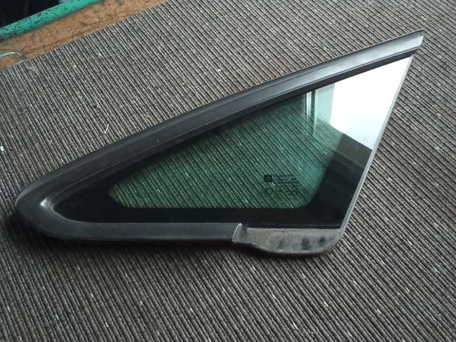 bontott OPEL ASTRA J Bal A Oszlop Oldalablak Üveg