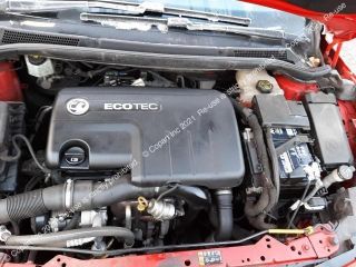 bontott OPEL ASTRA J Bal B Oszlop Burkolat