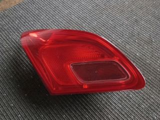 bontott OPEL ASTRA J Bal Belső Hátsó Lámpa