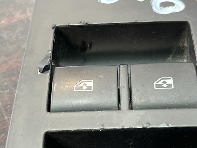 bontott OPEL ASTRA J Bal első Ablakemelő Kapcsoló