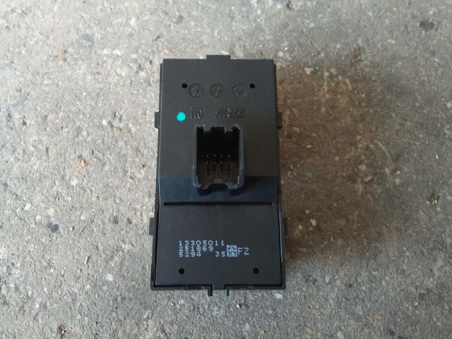 bontott OPEL ASTRA J Bal első Ablakemelő Kapcsoló