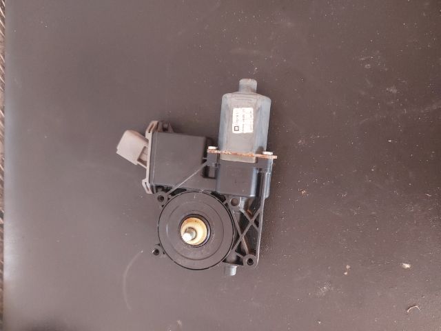 bontott OPEL ASTRA J Bal első Ablakemelő Motor