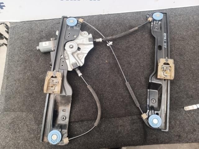 bontott OPEL ASTRA J Bal első Ablakemelő Szerkezet (Elektromos)