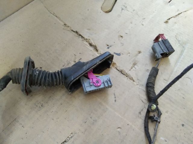 bontott OPEL ASTRA J Bal első Ajtó Kábelköteg
