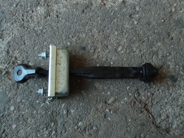 bontott OPEL ASTRA J Bal első Ajtóhatároló