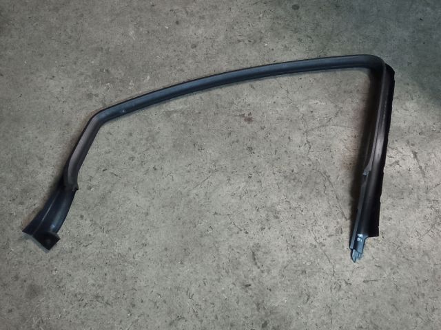 bontott OPEL ASTRA J Bal első Ajtókeret Burkolat