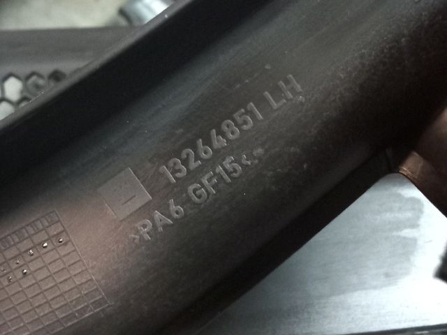 bontott OPEL ASTRA J Bal első Ajtókeret Burkolat