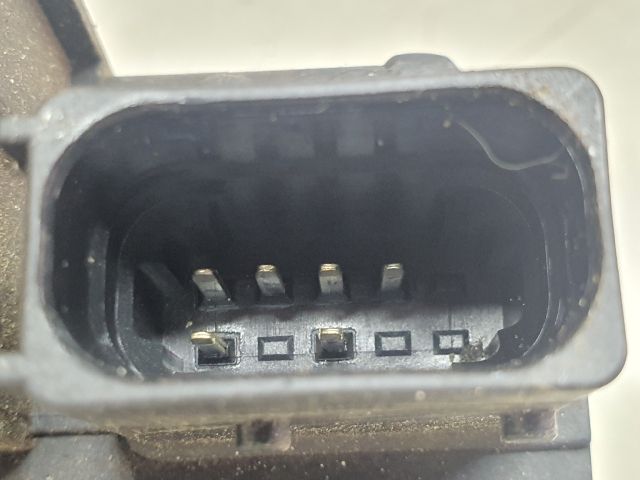 bontott OPEL ASTRA J Bal első Ajtózár