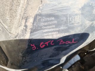 bontott OPEL ASTRA J Bal első Első Dobbetét (Kerékjárati, Műanyag)