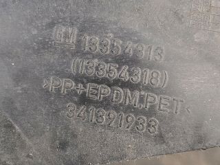 bontott OPEL ASTRA J Bal első Hátsó Dobbetét (Kerékjárati, Műanyag)