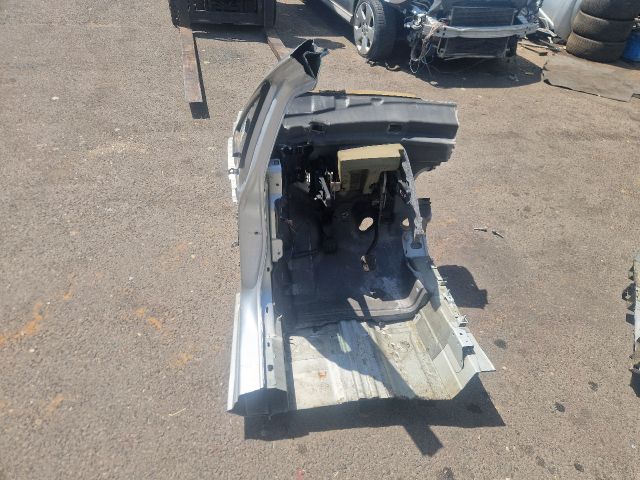 bontott OPEL ASTRA J Bal első Negyed Karosszéria Csomag