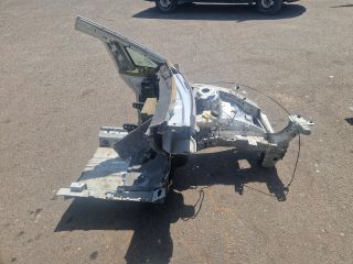 bontott OPEL ASTRA J Bal első Negyed Karosszéria Csomag