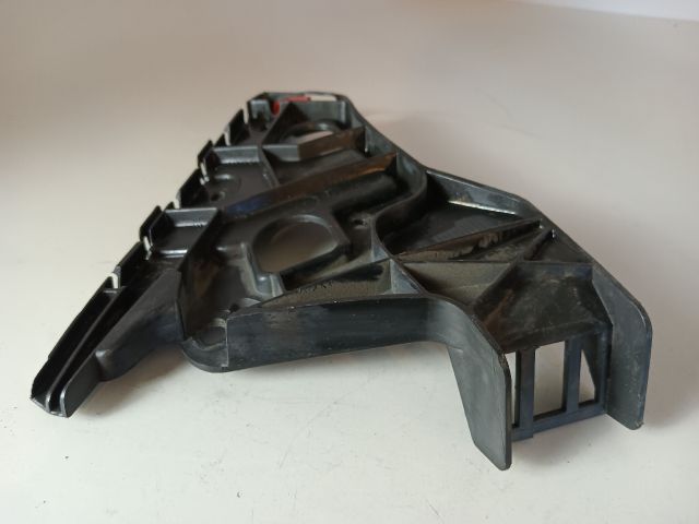 bontott OPEL ASTRA J Bal első Oldal Lökhárító Tartó (Műanyag)