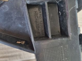 bontott OPEL ASTRA J Bal első Oldal Lökhárító Tartó (Műanyag)