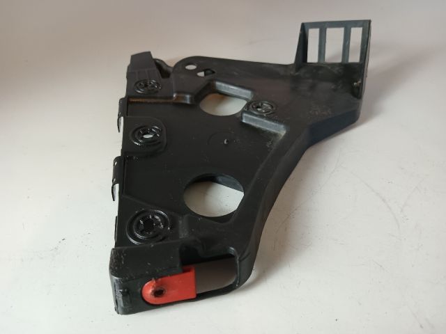 bontott OPEL ASTRA J Bal első Oldal Lökhárító Tartó (Műanyag)