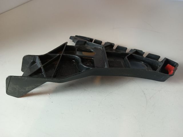 bontott OPEL ASTRA J Bal első Oldal Lökhárító Tartó (Műanyag)