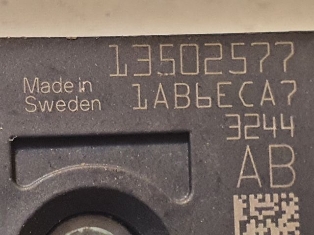 bontott OPEL ASTRA J Bal első Oldal Ütközés Érzékelő