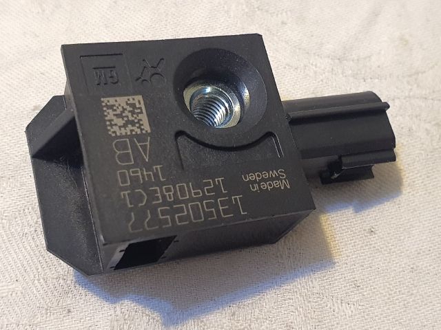 bontott OPEL ASTRA J Bal első Oldal Ütközés Érzékelő