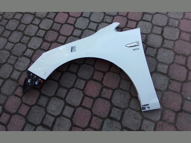 bontott OPEL ASTRA J Bal első Sárvédő