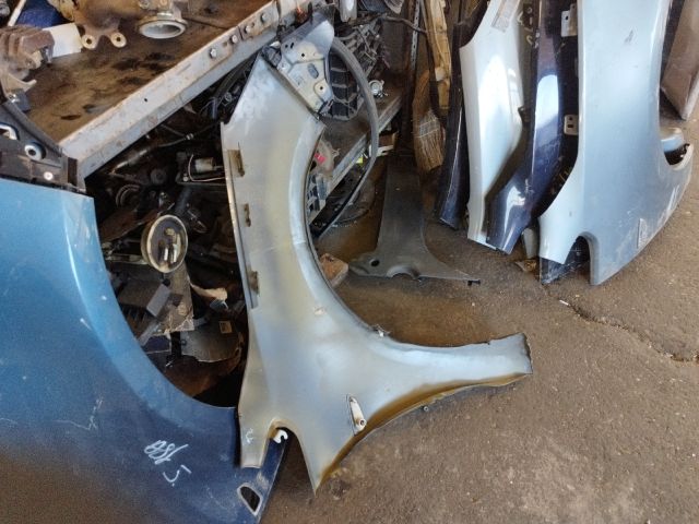 bontott OPEL ASTRA J Bal első Sárvédő